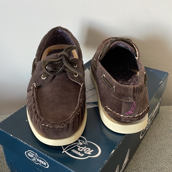 Sperry Top-Sider Women's A/O 2-eye Grey washed Corduroy Boat Shoe, color: brown - Picture 6 of 14